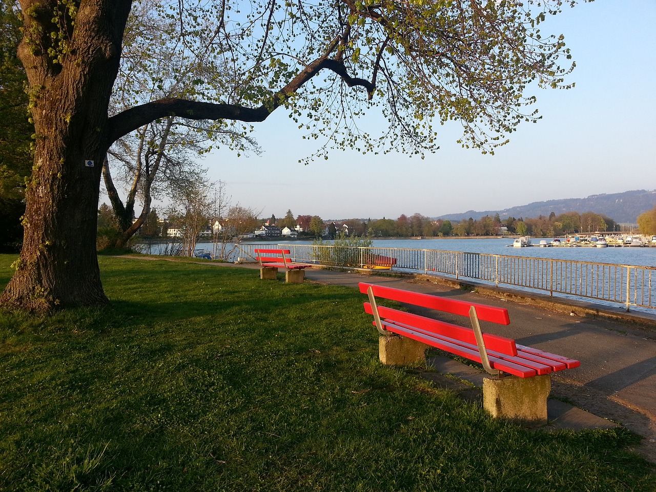 他在攻防两 他在攻防两